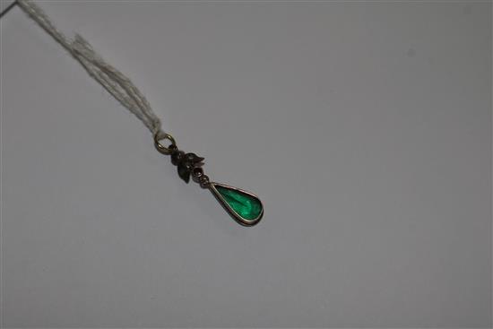 An Edwardian emerald and diamond set drop pendant, 22mm.